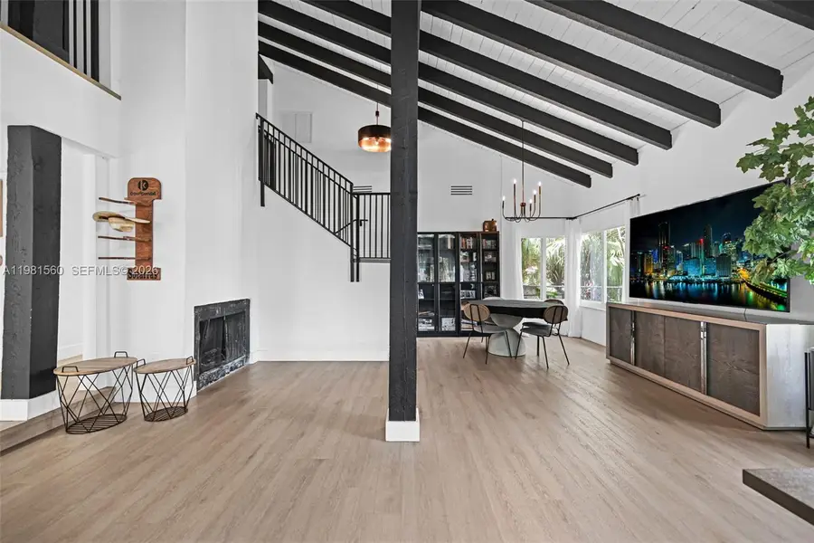 9300 E Calusa Club Dr, Miami, FL 33186 - #3