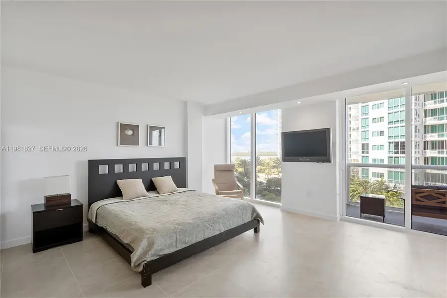 10275 Collins Ave #605, Bal Harbour, FL 33154 - #2