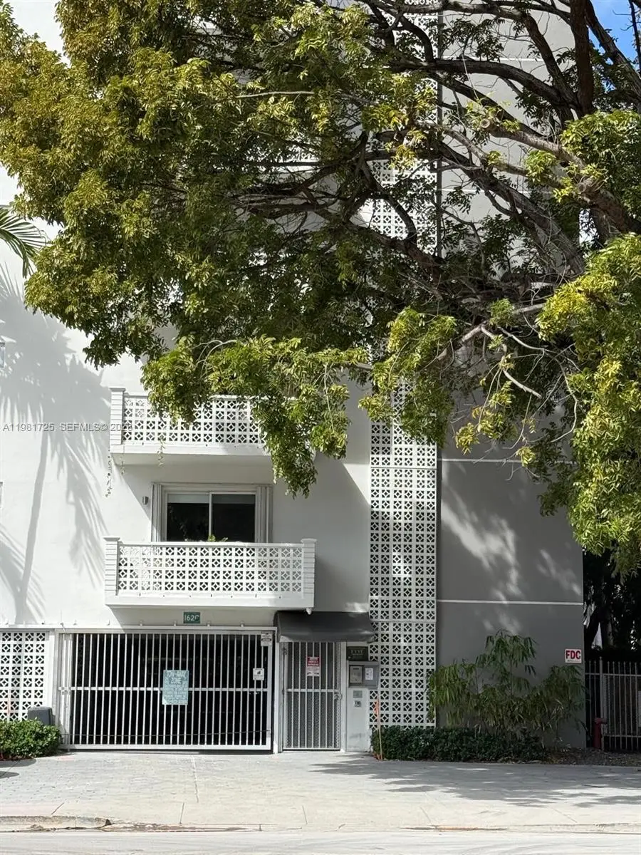 1620 West Ave #403, Miami Beach, FL 33139 - #1