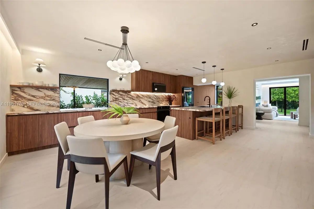 871 NE 128th St, North Miami, FL 33161 - #1