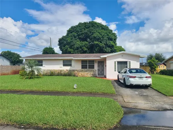 2271 NW 188th Ter, Miami Gardens, FL 33056