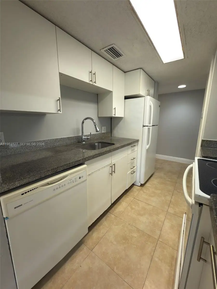 4521 W Mcnab Rd #11, Pompano Beach, FL 33069 - #2