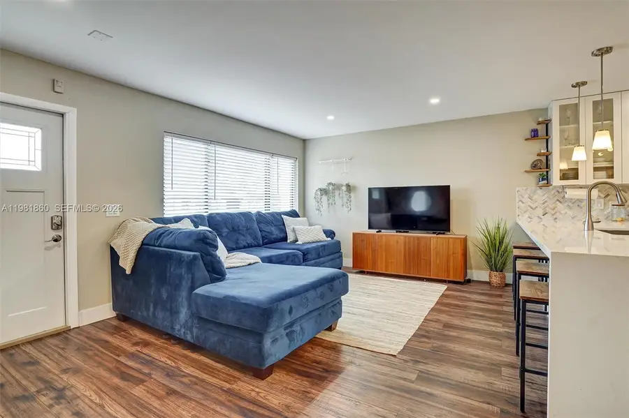 11331 NW 37th St, Sunrise, FL 33323 - #2