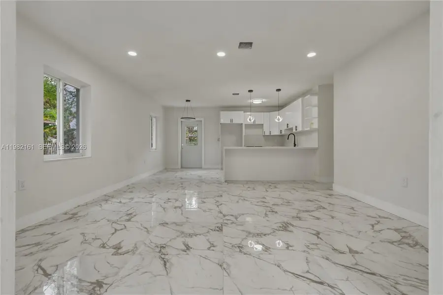 513 NW 99th St, Miami, FL 33150 - #3