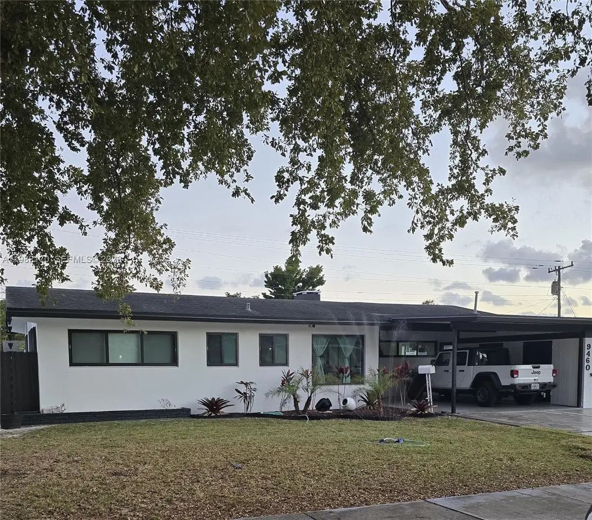 9460 Martinique Dr, Cutler Bay, FL 33189 - #1