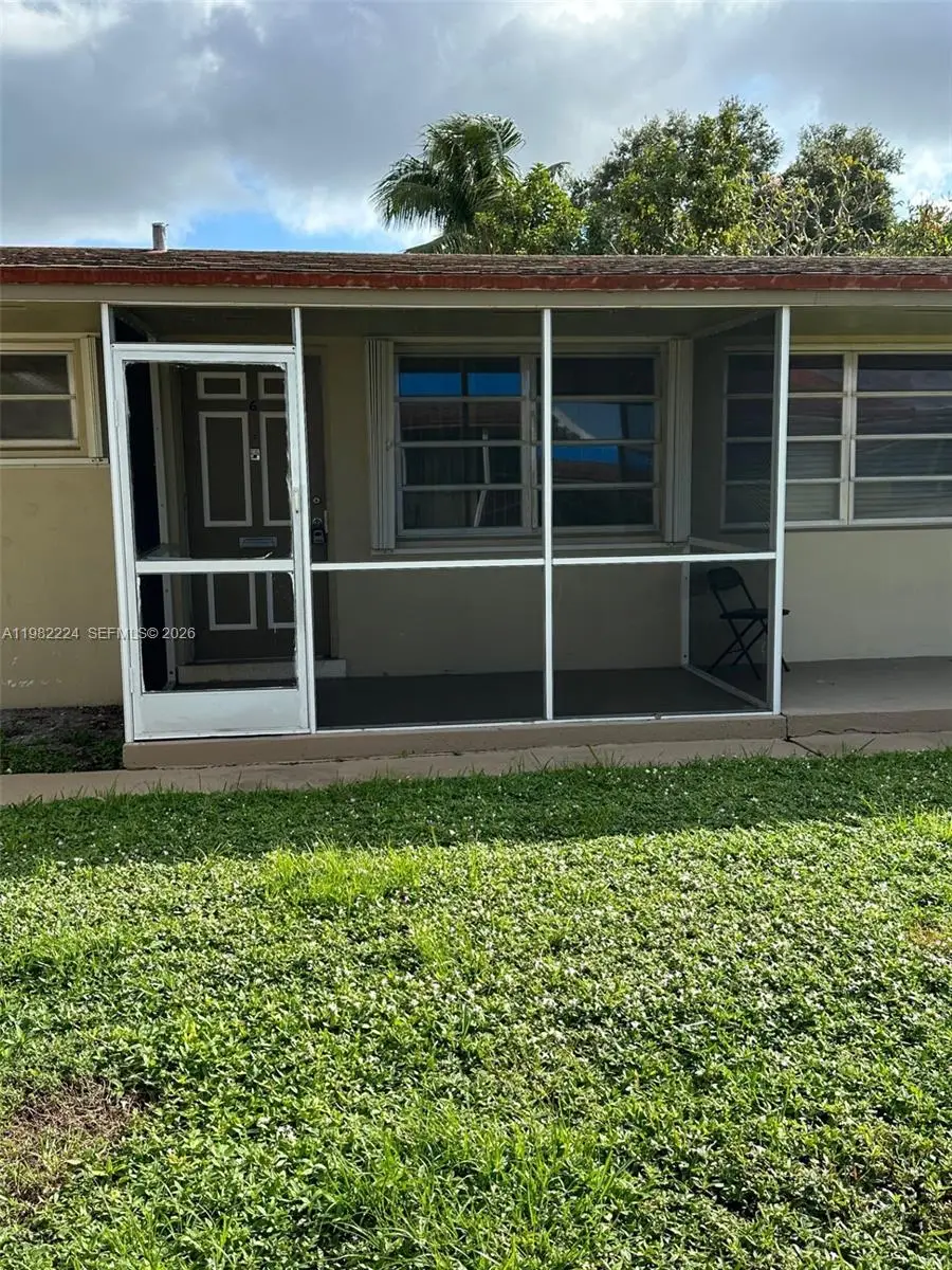 2319 Jackson St #6, Hollywood, FL 33020 - #2