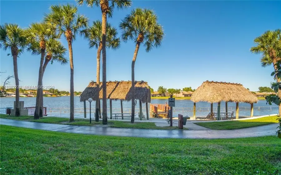 1100 Colony Point Cir #509, Pembroke Pines, FL 33026 - #2