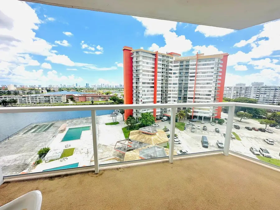 1301 NE Miami Gardens Dr #915W, Miami, FL 33179 - #2