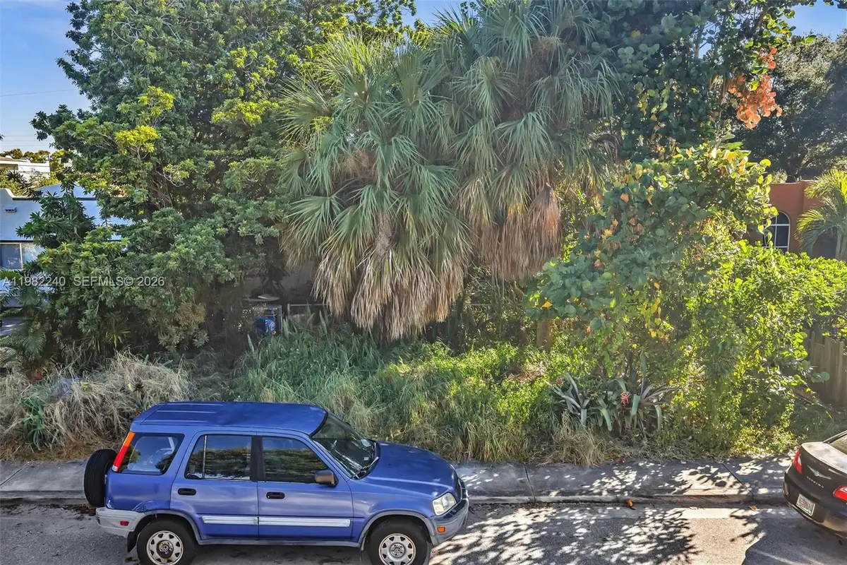 424 N J St, Lake Worth, FL 33460 - #1