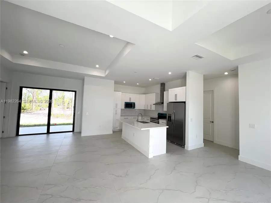 3231 41st Ave Ne, Naples, FL 34120 - #3