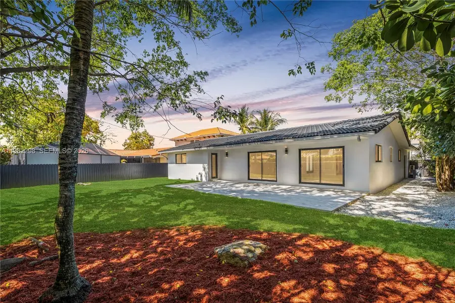 11660 Canal Dr, North Miami, FL 33181 - #2