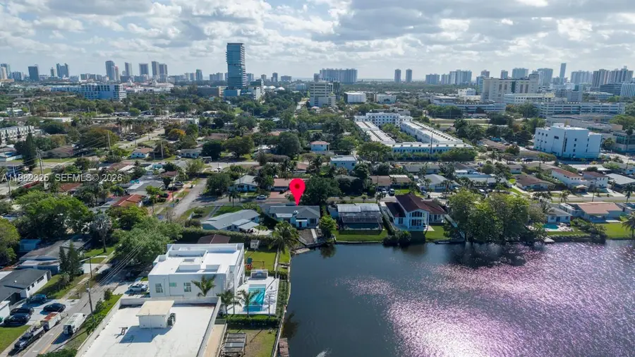 21330 NE 25th Ct, Miami, FL 33180 - #2