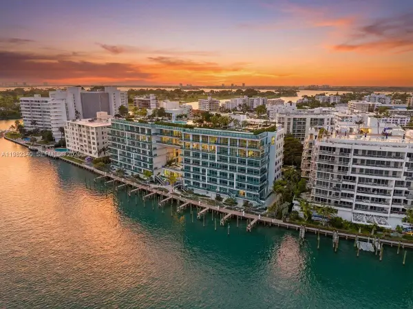 9201 E Bay Harbor Dr #604, Bay Harbor Islands, FL 33154