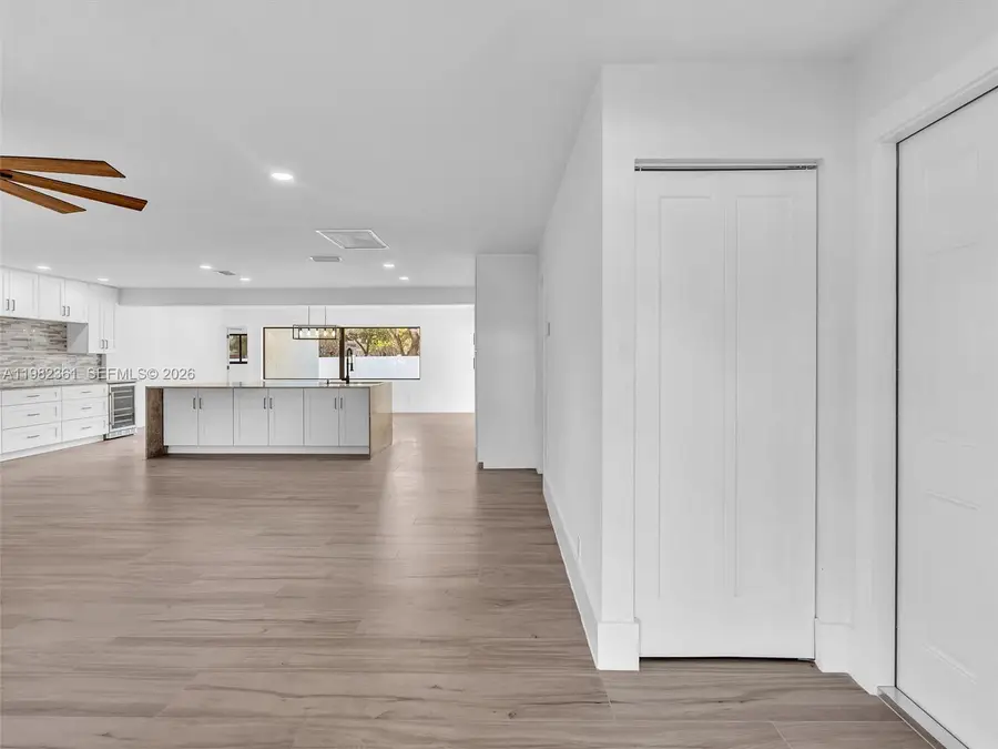 1501 NW 109th Ter, Pembroke Pines, FL 33026 - #3