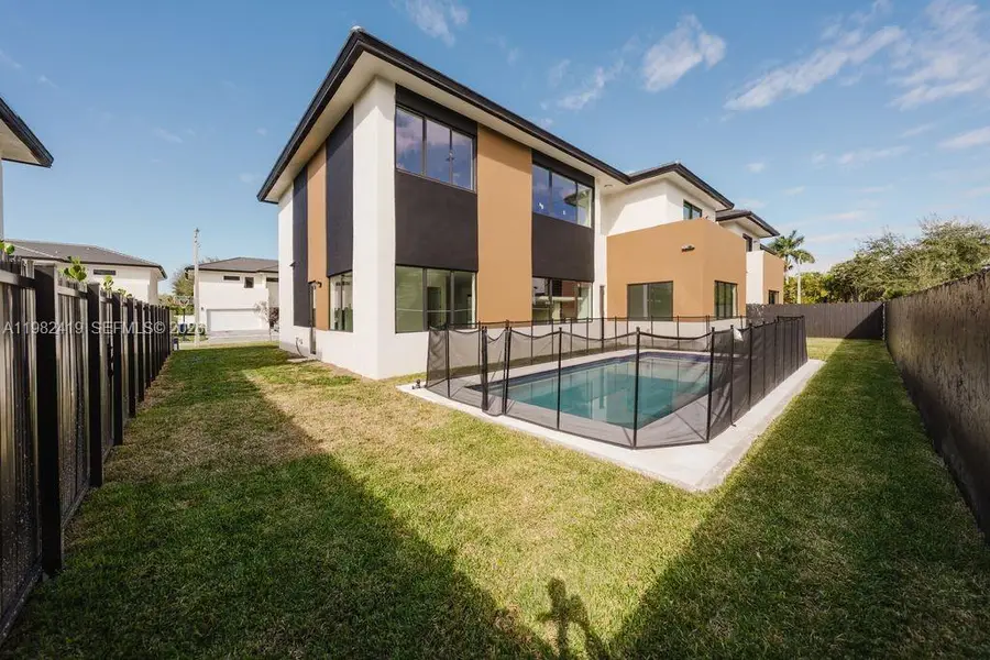 17921 SW 149th Ct, Miami, FL 33187 - #2