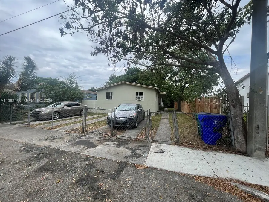 Address Withheld By Seller, Miami, FL 33142 - #2