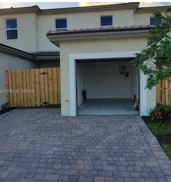 14816 SW 265th St, Homestead, FL 33032 - #2