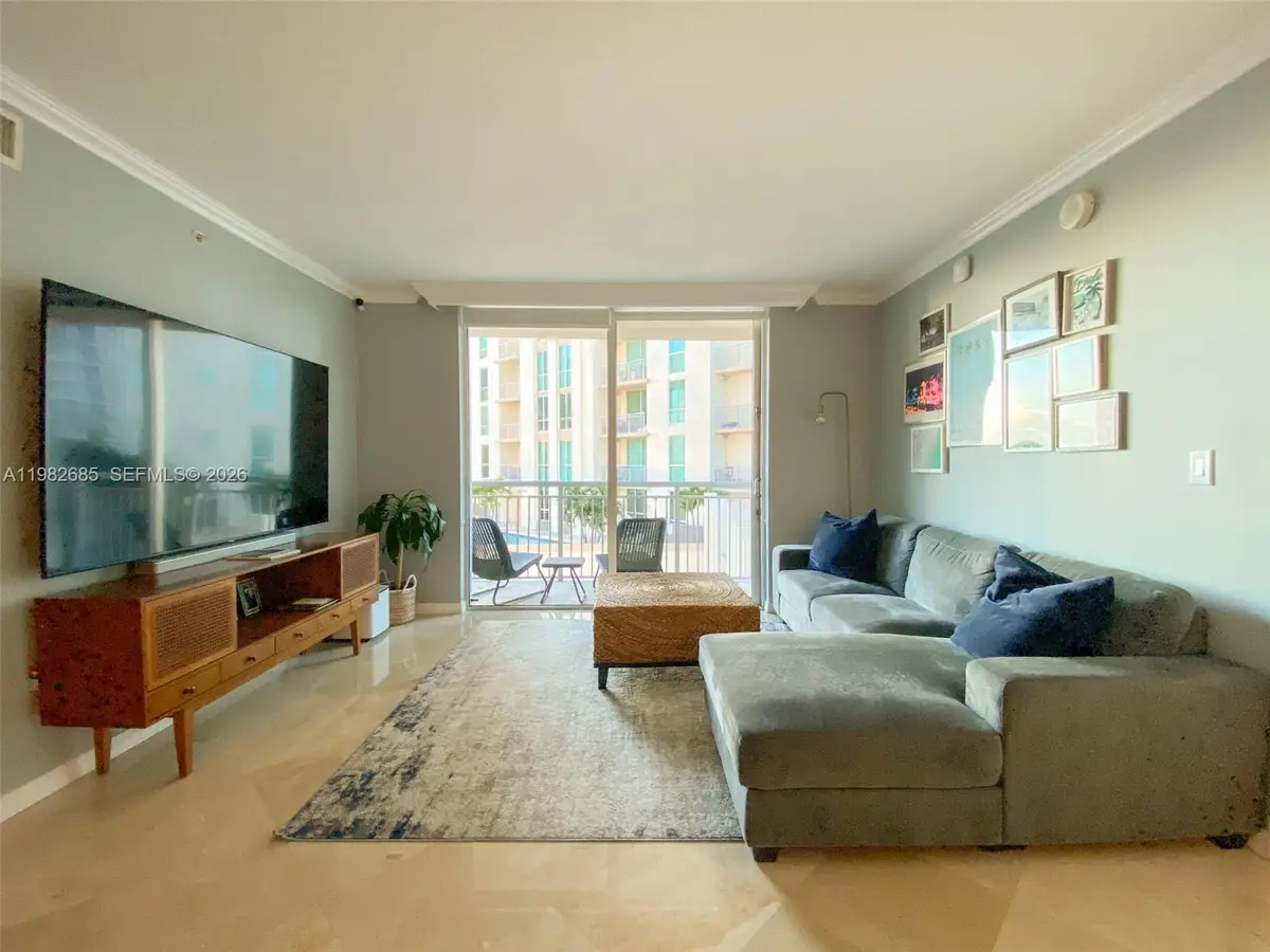 9055 SW 73rd Ct #908, Miami, FL 33156 - #1