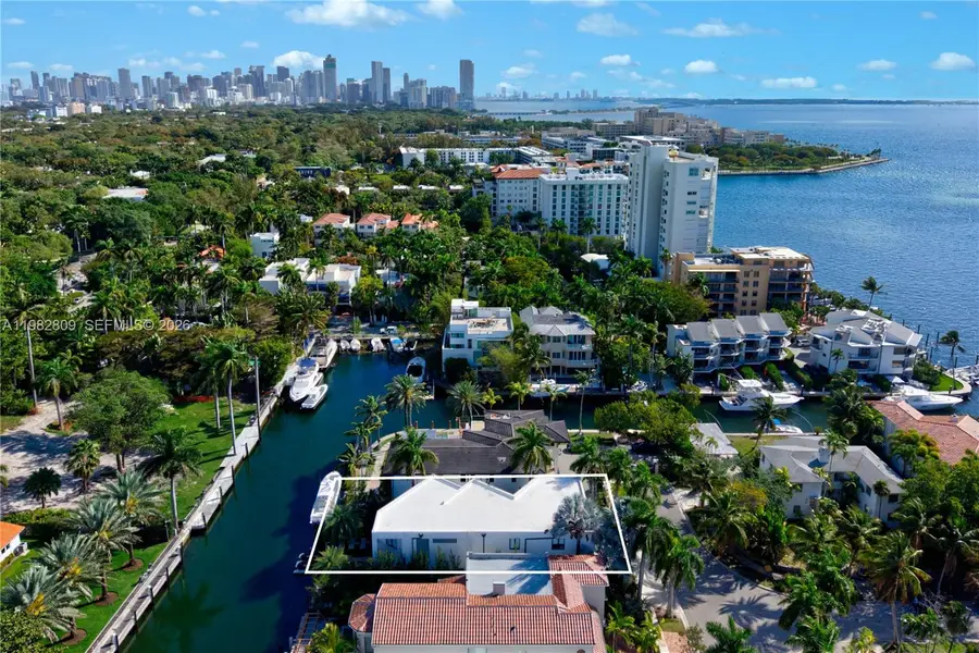 1755 Fairhaven Pl, Miami, FL 33133 - #3