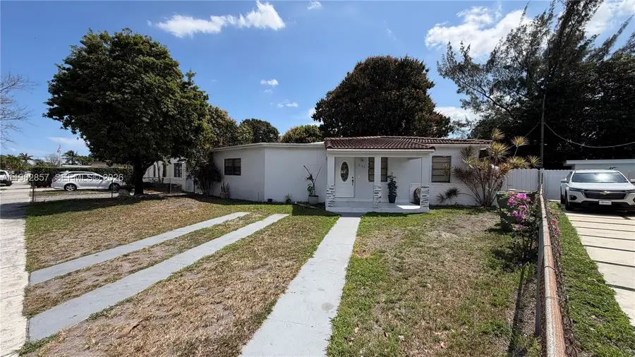 250 E 60th St, Hialeah, FL 33013 - #3