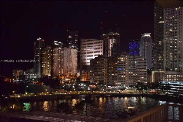 701 Brickell Key Blvd #910, Miami, FL 33131