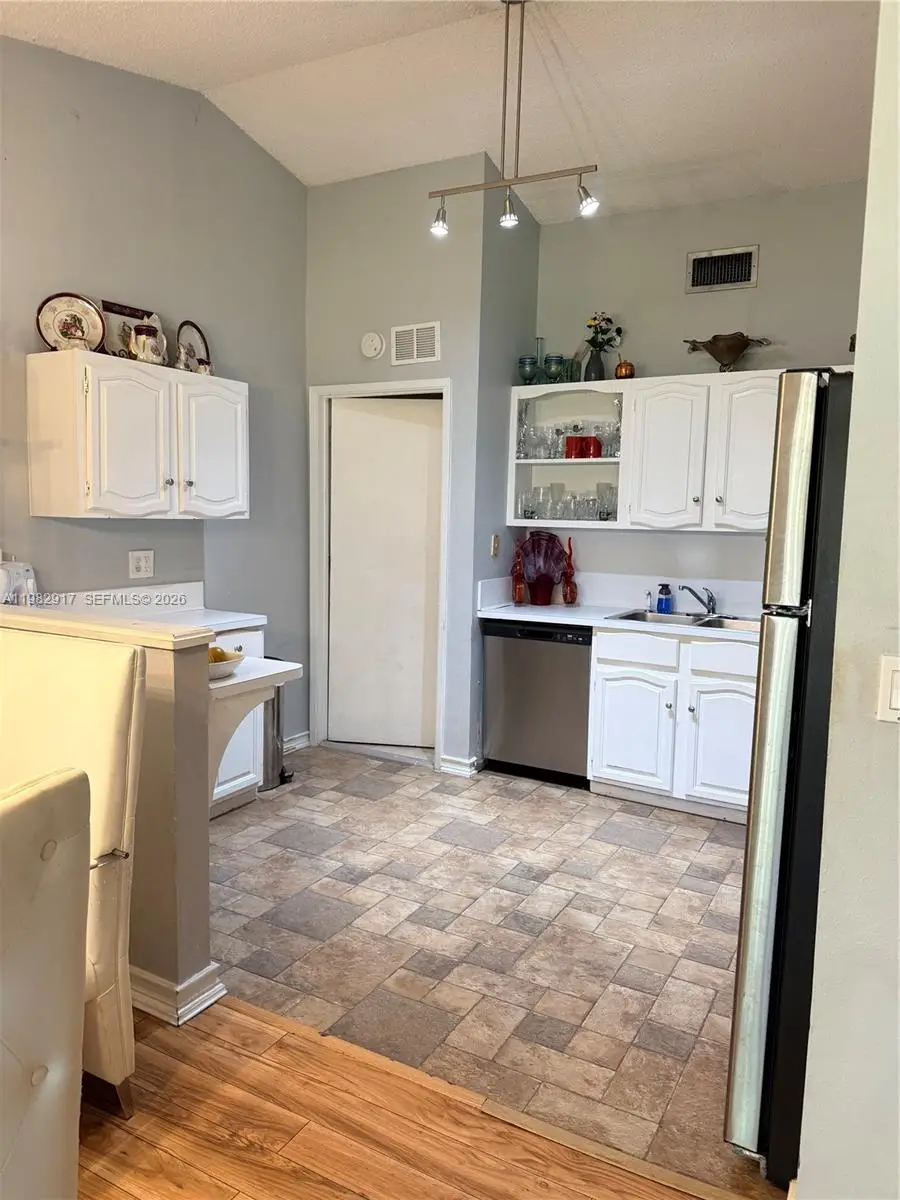 9963 Baywater Dr, Boca Raton, FL 33496 - #3