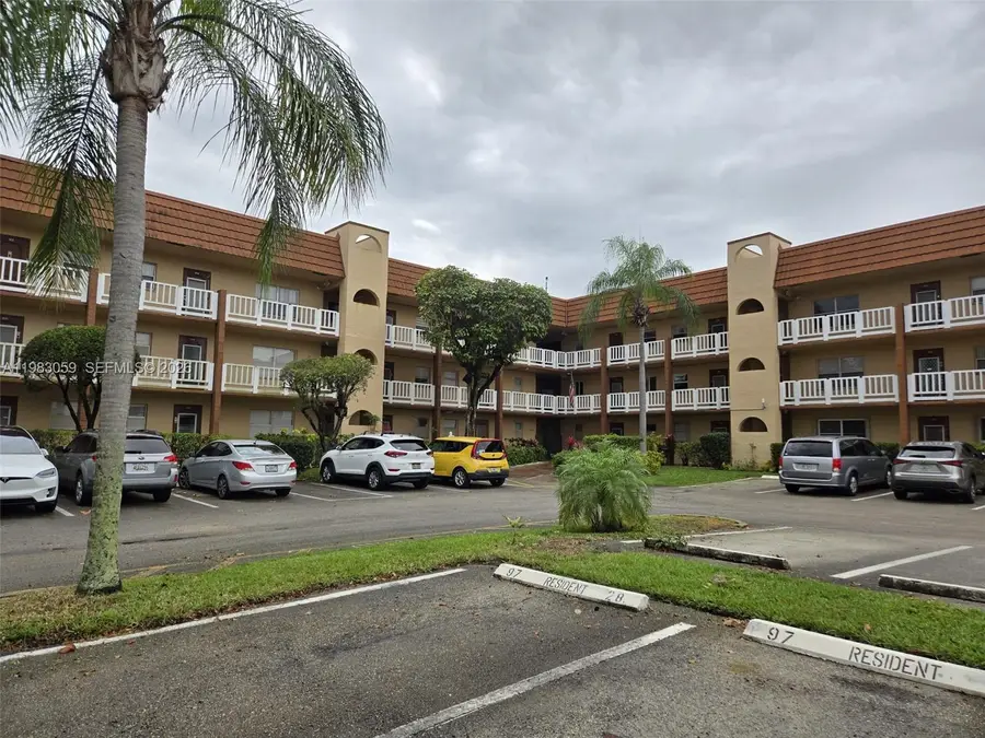 9261 Sunrise Lakes Blvd #201, Sunrise, FL 33322 - #2