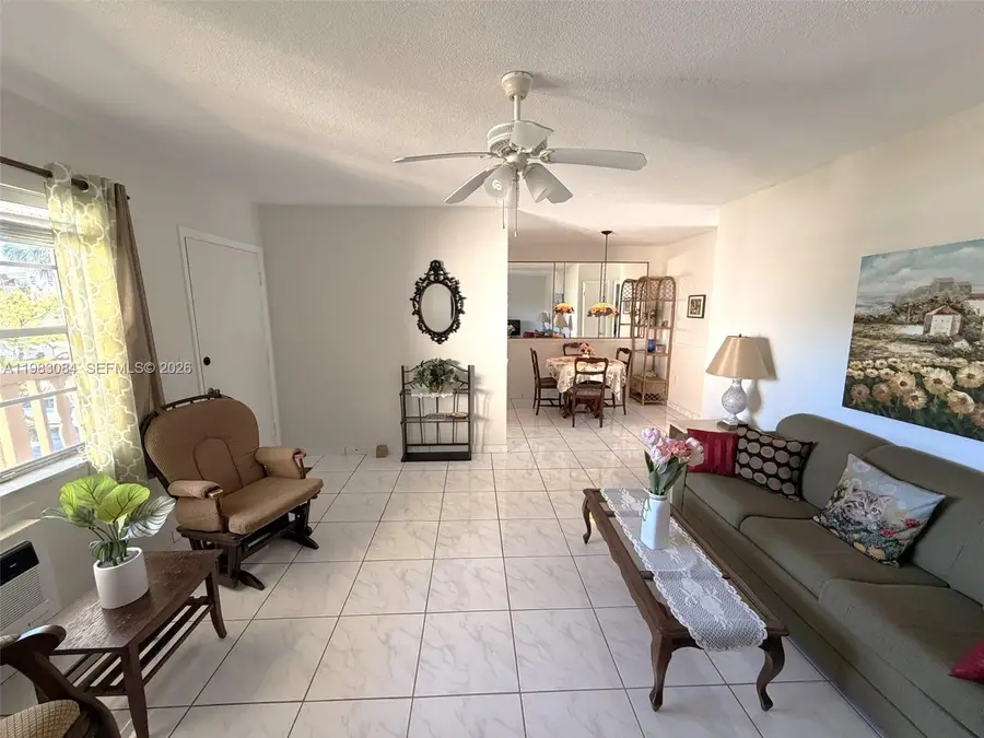 17000 NE 14th Ave #206, Miami, FL 33162 - #2