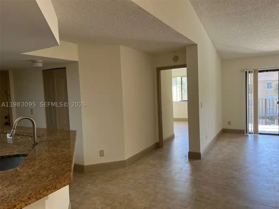 Address Withheld By Seller, Miami, FL 33071 - #3