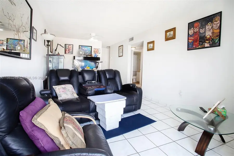 1530 SW 2nd St #405, Miami, FL 33135 - #3