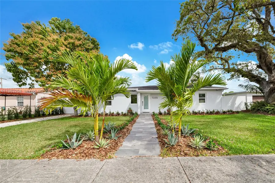 7235 SW 39th St, Miami, FL 33155 - #2