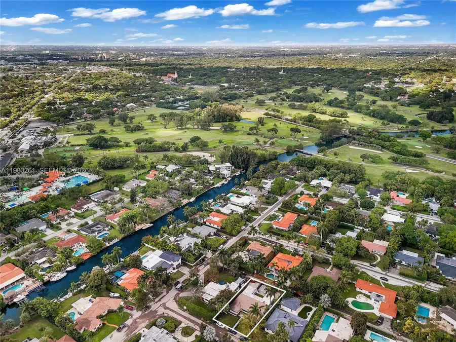 10610 NE 11th Ave, Miami Shores, FL 33138 - #3