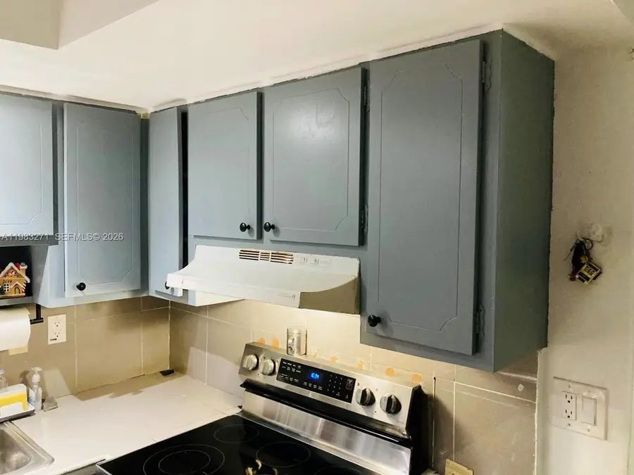 1735 NE 164th St #D306, North Miami Beach, FL 33162 - #3