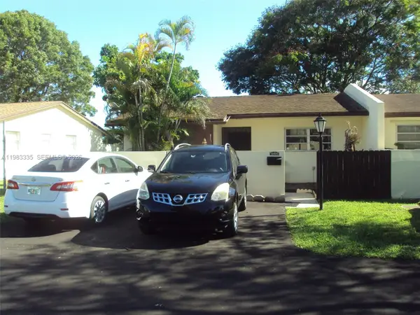 Address Withheld By Seller, Miami, FL 33183