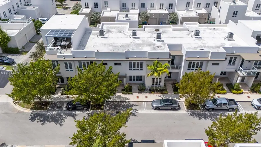 6440 NW 103rd Psge, Doral, FL 33178 - #2