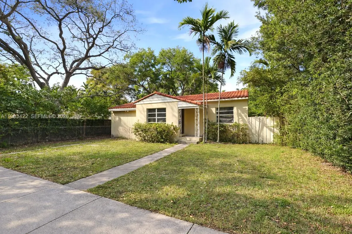 2235 Overbrook St, Miami, FL 33133 - #1