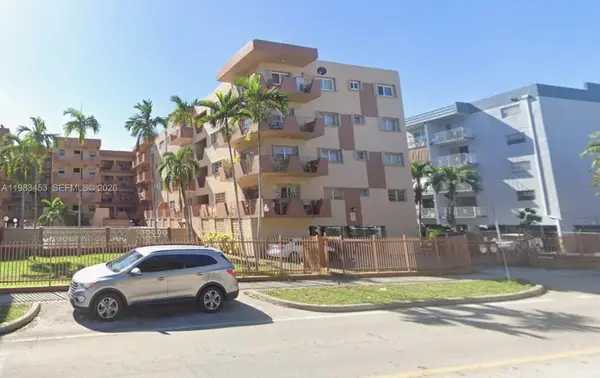 1630 W 46th St #514B, Hialeah, FL 33012