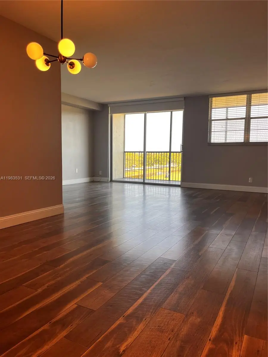 3100 W Rolling Hills Cir #403, Davie, FL 33328 - #2