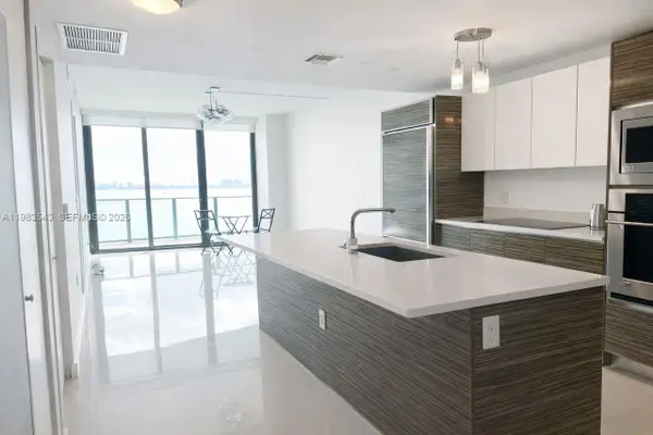 460 NE 28th St #1407, Miami, FL 33137