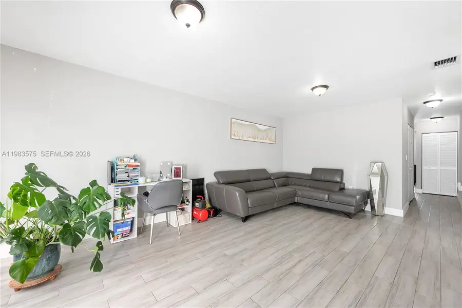 2419 NW 101st St, Miami, FL 33147 - #2