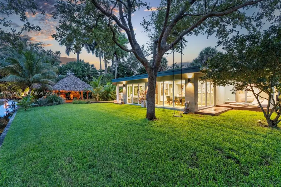 11377 W Biscayne Canal Rd, Miami, FL 33161 - #3