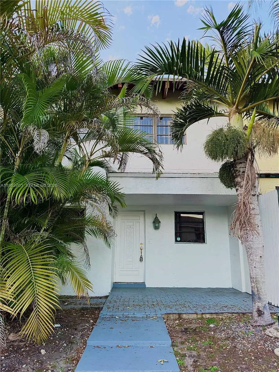 3911 Farragut St, Hollywood, FL 33021 - #3