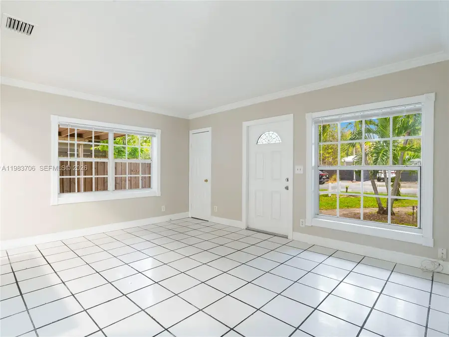 1125 NE 10th Ave, Fort Lauderdale, FL 33304 - #3