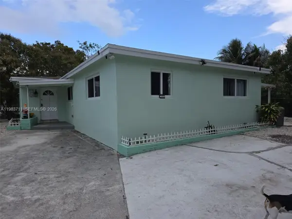 700 SW 28th Ter, Fort Lauderdale, FL 33312