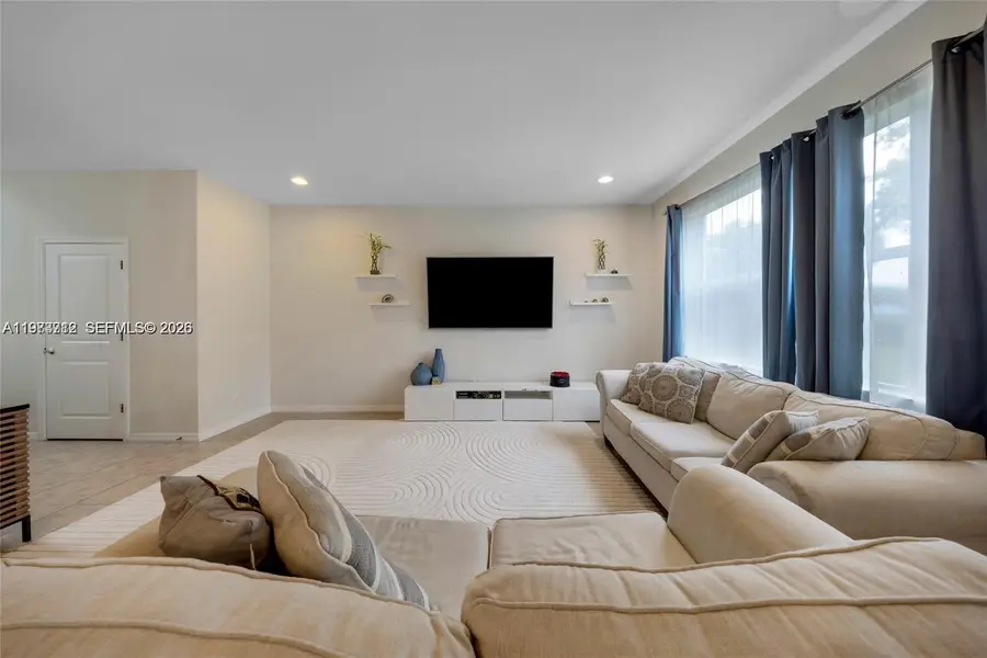 932 Banyan Dr, Hollywood, FL 33021 - #3