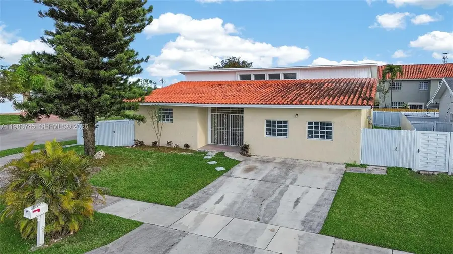 9000 SW 202nd Ter, Cutler Bay, FL 33189 - #2