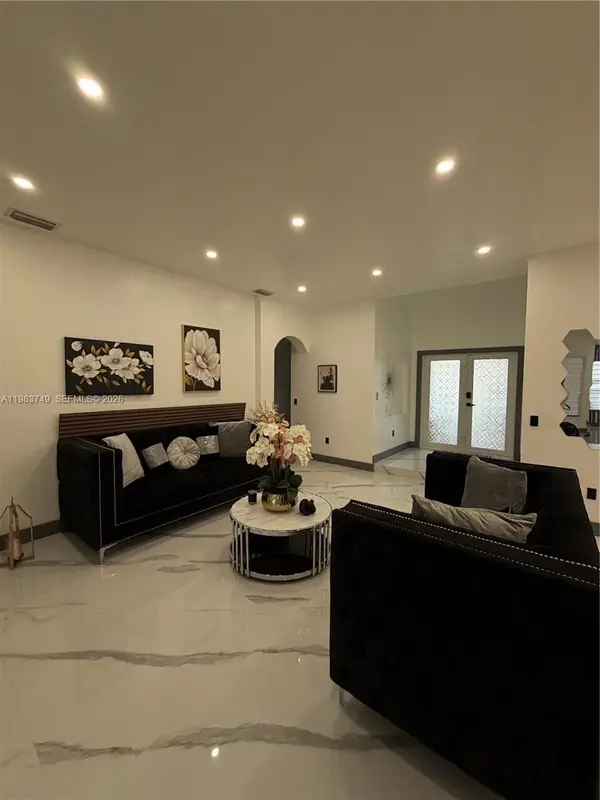 1860 SE 18th Ter, Homestead, FL 33035