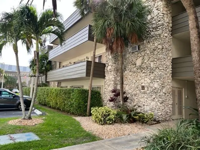 8315 SW 72nd Ave #104B, Miami, FL 33143 - #1