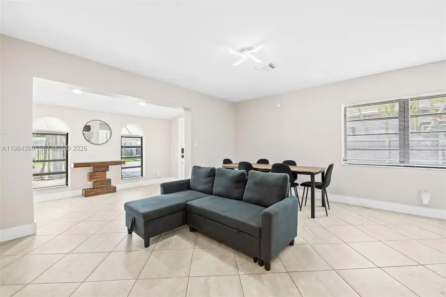 864 NW 16th Ter, Fort Lauderdale, FL 33311 - #3