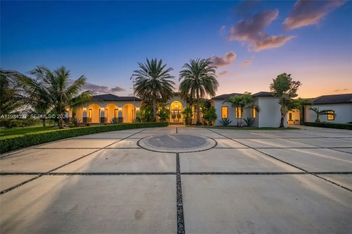 15620 SW 188th Ct, Miami, FL 33187 - #1